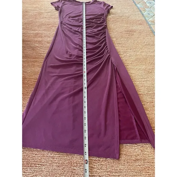 VESTIQUE Spellbinding Women’s Plum color Ruched Knit Dress Size S - Image 3