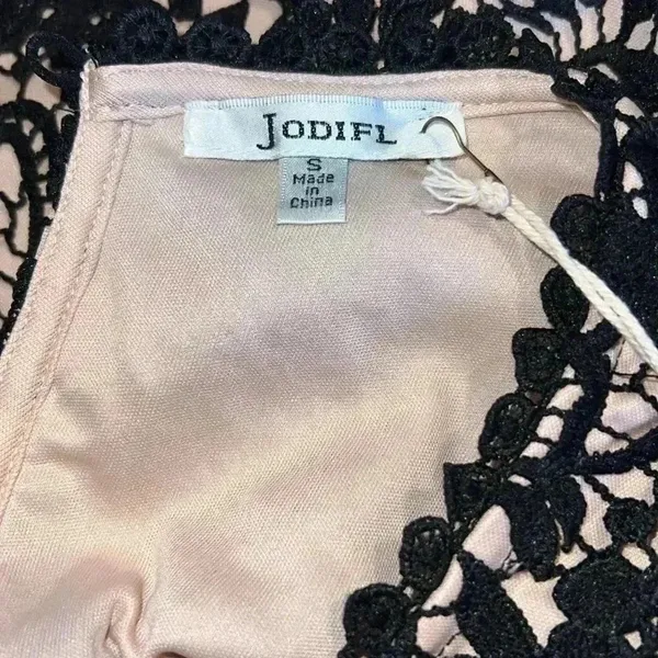 Jodifl Jessie Lace Top NWT Size S 080126 - Image 4