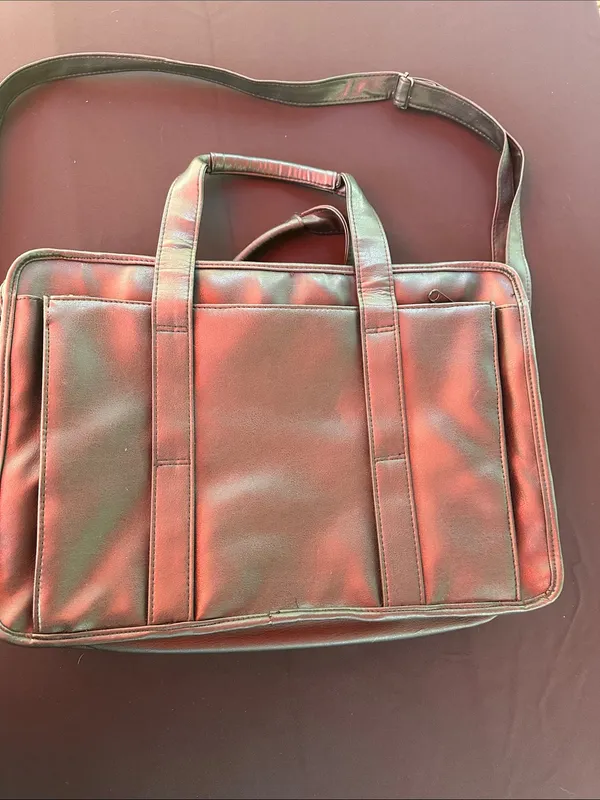 Classic Women's Black Laptop Tote Bag - Sleek Carryall - Image 2