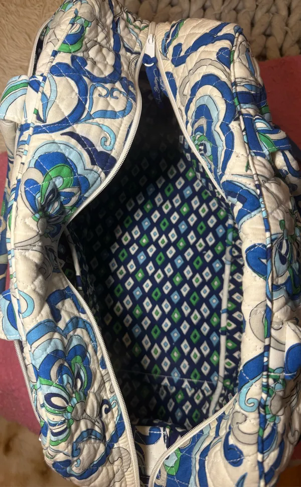 Vera Bradley Weekender Bag - Image 6