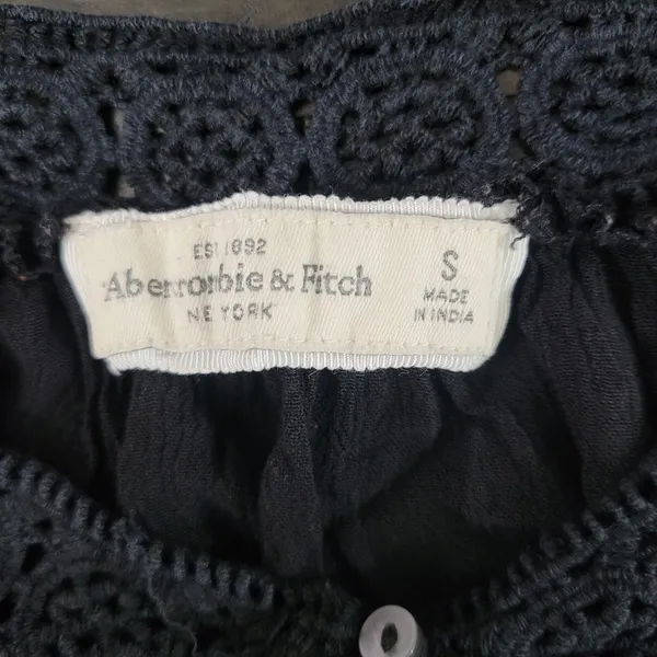 Abercrombie & Fitch Women’s Small Off-Shoulder Top Casual Trendy - Image 6