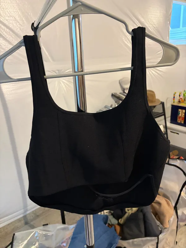 Babaton Aritzia Tank Cropped - Image 2