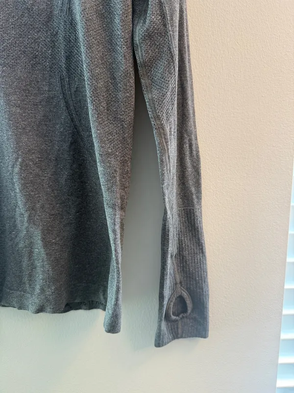 Lululemon Long Sleeve Swiftly Tech - Image 3