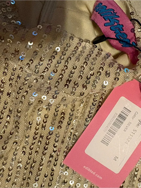 Edikted Gold Sequin Long Sleeve Crop Top - Image 3
