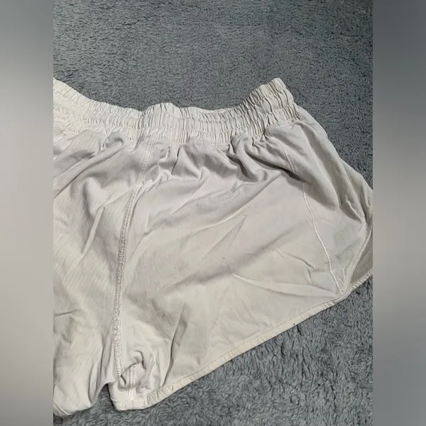 Lululemon athletica Light white/Cream Athletic Hotty hot shorts 6 - Image 10