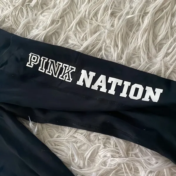 VS Pink Black Yoga Pants - Image 4