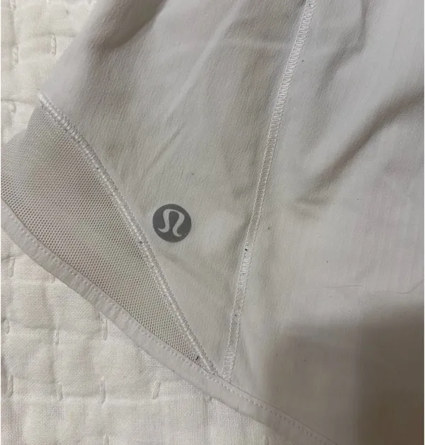 Lululemon Hotty Hot High-Rise 2.5" - Image 5