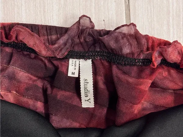Studio Y 2000s Ruffle Halter Top - Image 3
