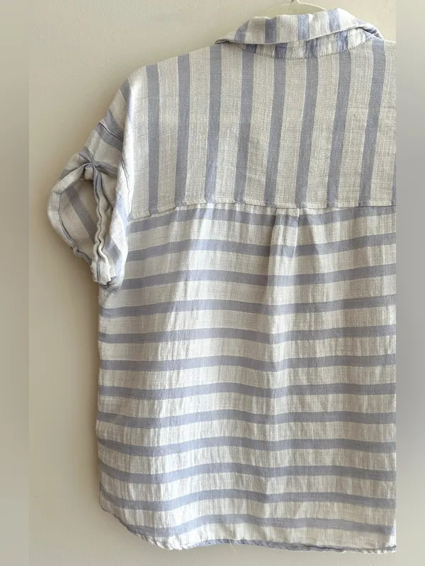 By Together Short Sleeve Button Down Striped Shirt, White/Periwinkle, Size Small - Image 14