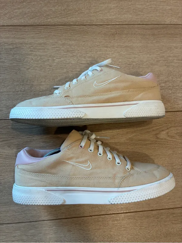 Size 9 - Nike Women’s GTS 97 Sesame Sneaker - DX3735-200 - Image 2