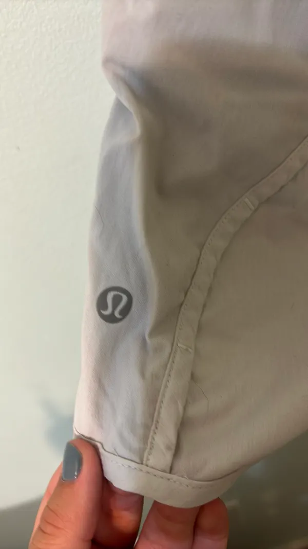 Lululemon Speed Up Shorts - Image 3