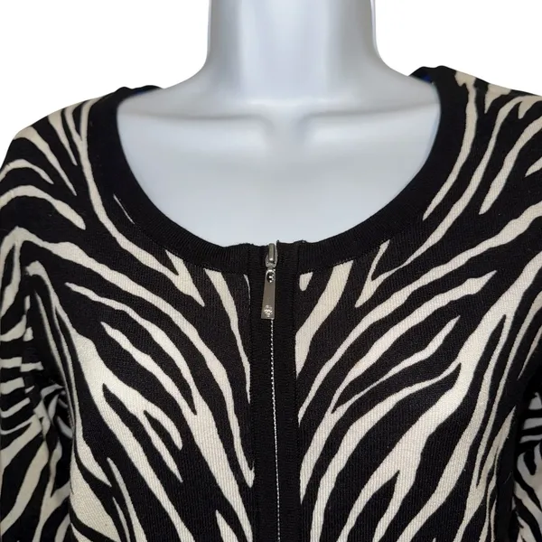 WHITE HOUSE BLACK‎ MARKET Zebra Print Zip Front Cardigan 3//4" Sleeve Sweater XS - Image 3