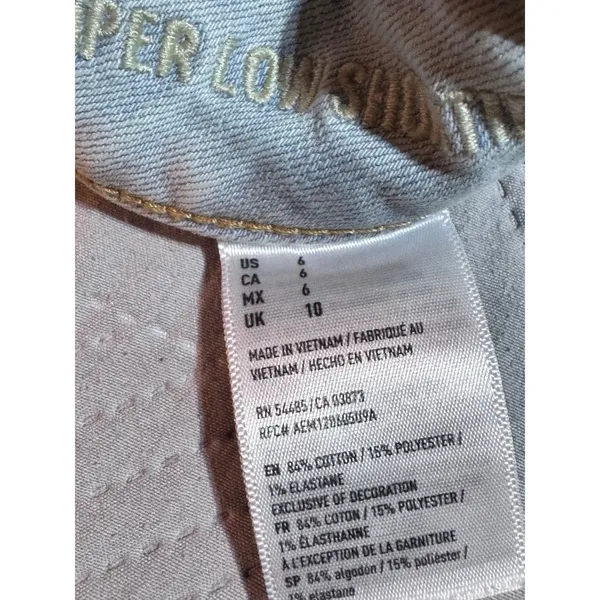 American‎ Eagle super extra jean shorts size 6 women's - Image 5