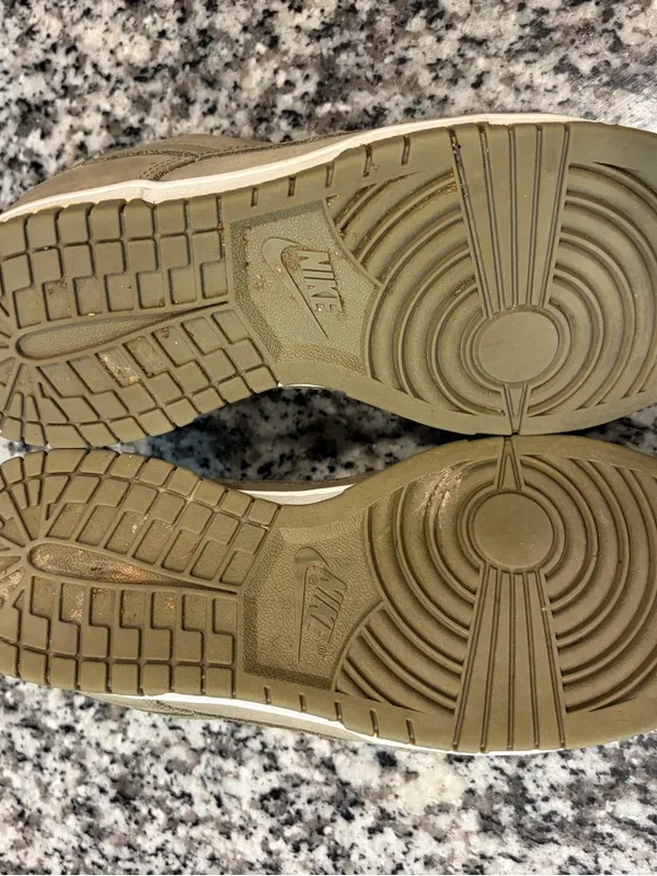 Women’s Nike Dunk Low in Neutral Olive Size 7.5 - Image 6