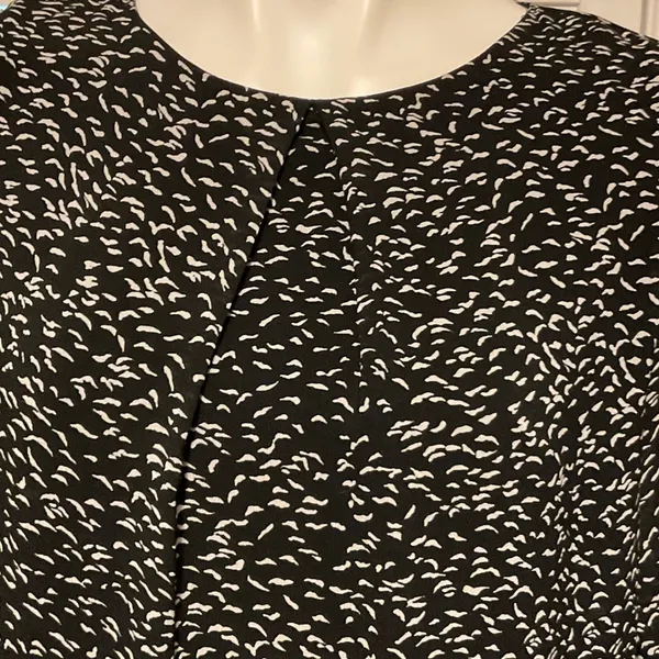 H&M Black and White Mini Dress - Image 2