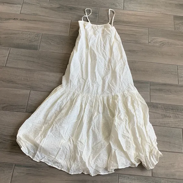 Peony memories tiered midi dress in seashell - Image 2