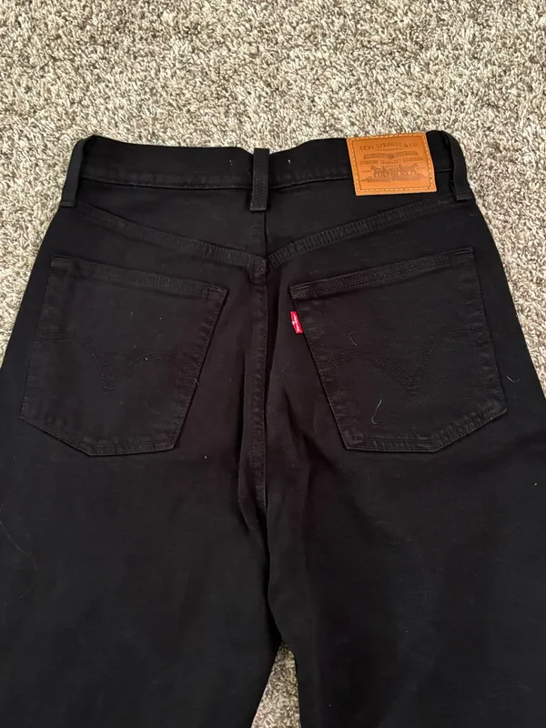 Levi’s Black Jeans Ribcage Straight  - Image 5