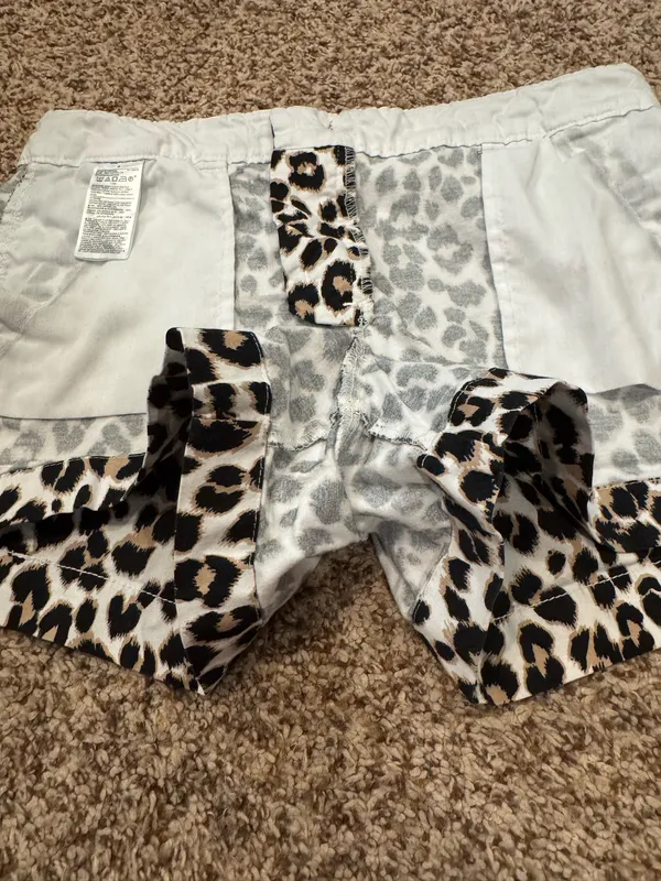 Old Navy Leopard Shorts - Image 4