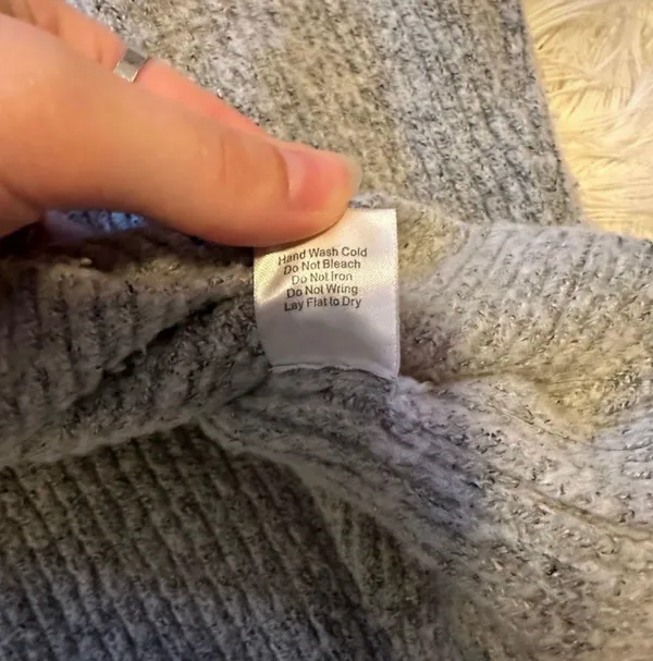 PacSun Sweater - Image 5