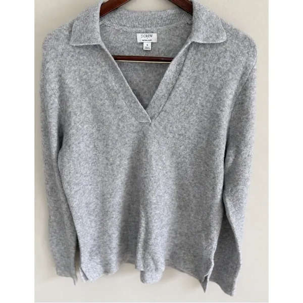 J.Crew Women's Extra-Soft Heather Gray Collared V-Neck Polo Sweater Sz S NWOT - Image 5