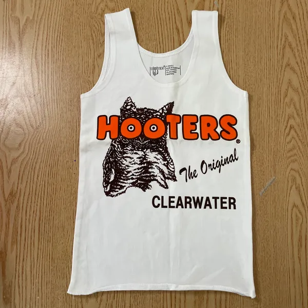 New Hooters girl Uniform Vintage tank and shorts Outfit size Xs/Xxxs - Image 5