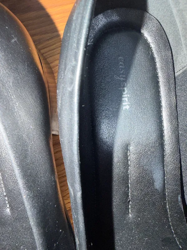 Easy Spirit Black Leather Slip On Loafers Size 8 1/2 - Image 7