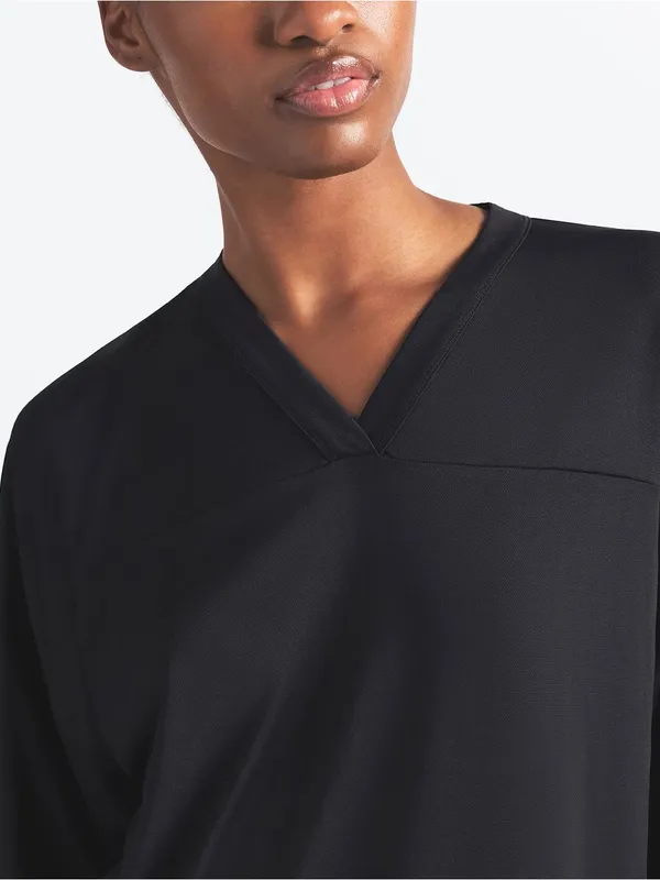 NWT Nike Skims Airy V-neck oversize short sleeve tee size xxs obsidian - Image 4