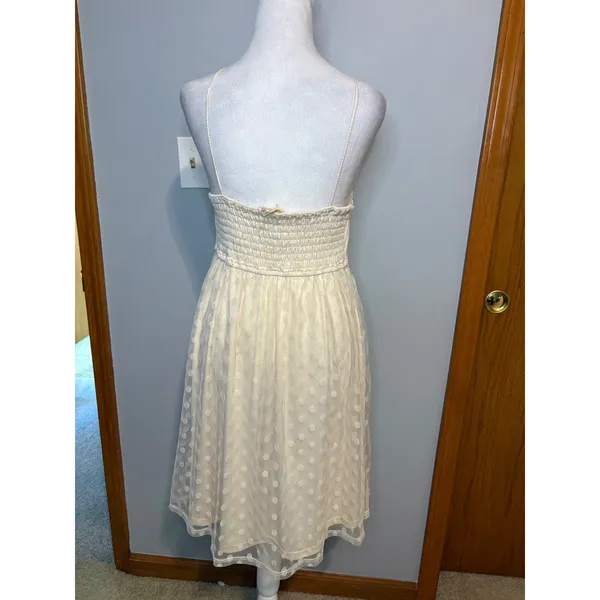 Ryu Cream Whimsical‎ Lace Swiss Dot Tulle Midi Dress Smocked Back NWT Large - Image 5