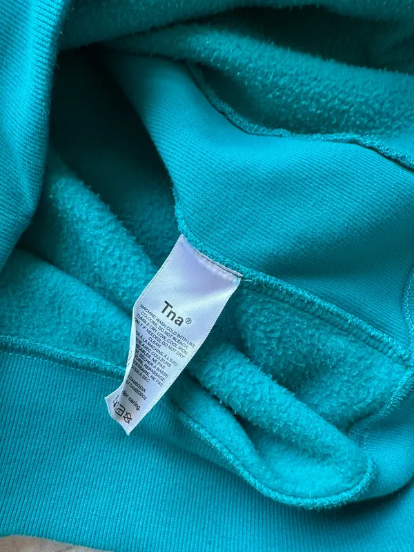 aritzia tna cozy fleece bf hoodie womens xxs - Image 4