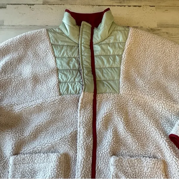 Urban Outfitters UO Mixed Media Sherpa Fleece Windbreaker Jacket Cream‎ Green Lg - Image 5
