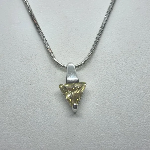 Lia Sophia Silver & Yellow Necklace - Image 2