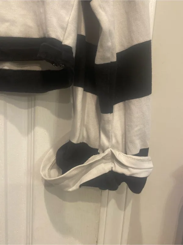 H&M Striped Black & White Long Sleeve Top - Image 6