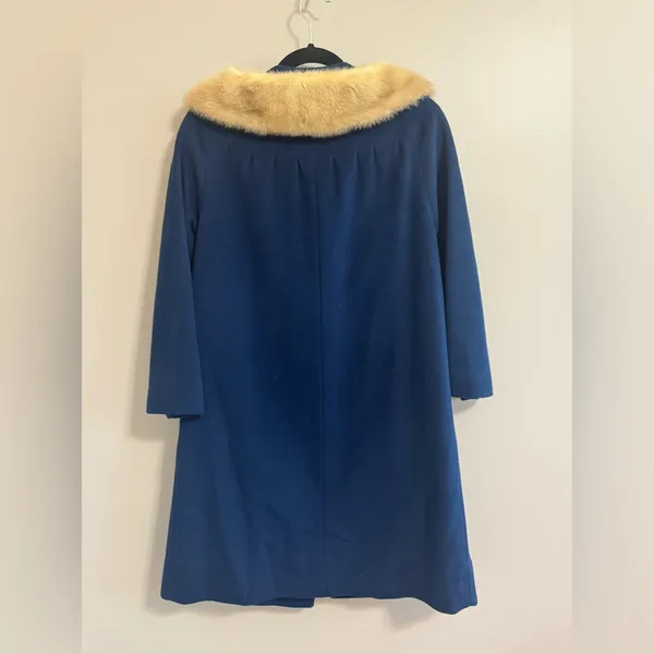 Vintage Kilgarnock Blue Wool Coat Genuine Fur Collar Mid Century‎ - Image 3