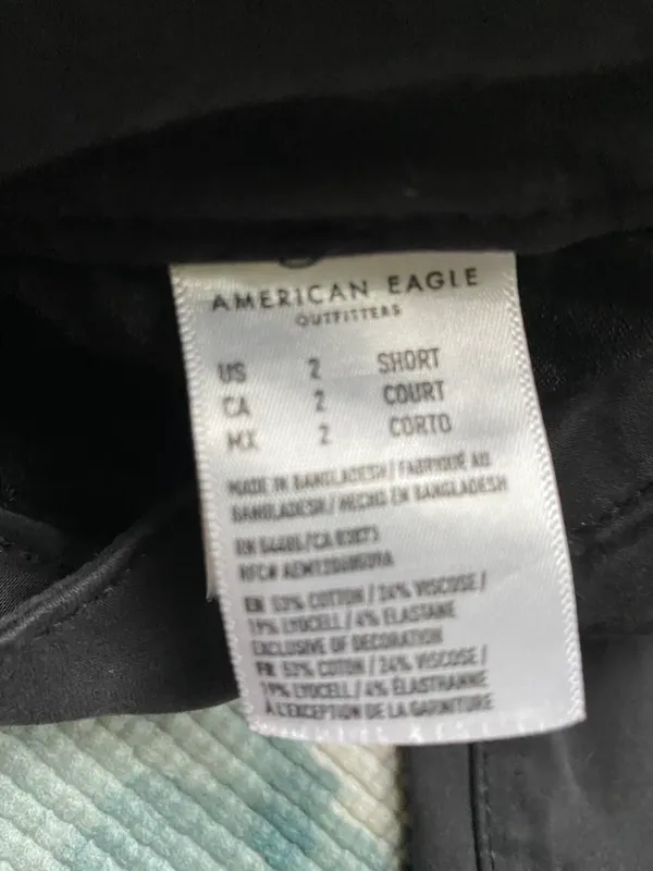 American Eagle Jeans - Image 3