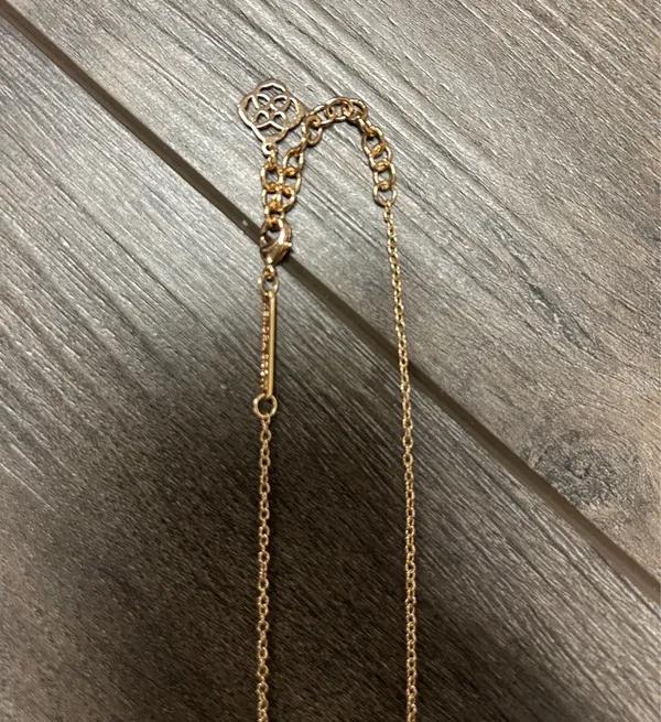 Kendra Scott Gold Necklace Elisa Drusy Iridescent - Image 4