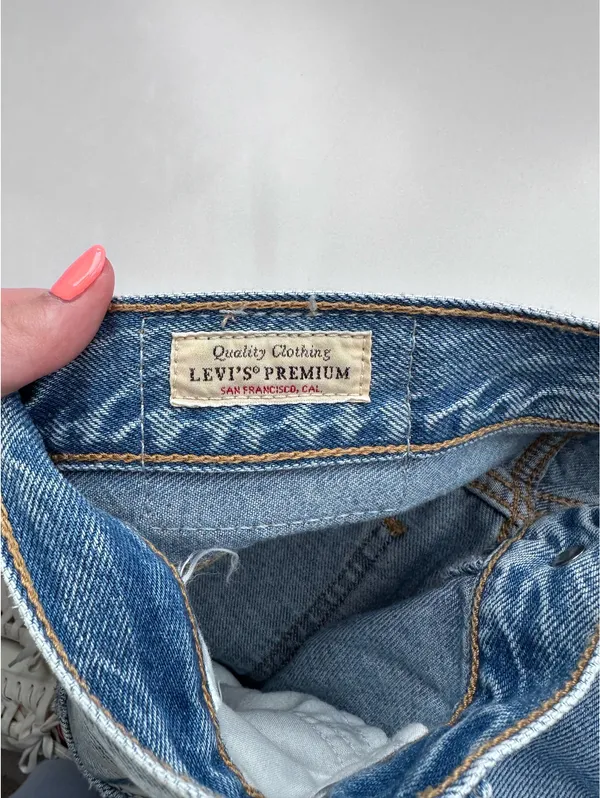 Levi’s Dad Jeans  - Image 5
