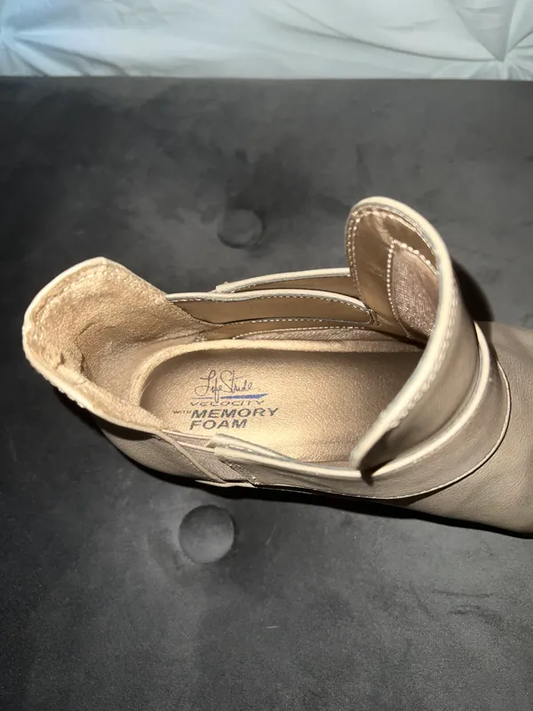 Life Stride Tan Short Boots - Image 3