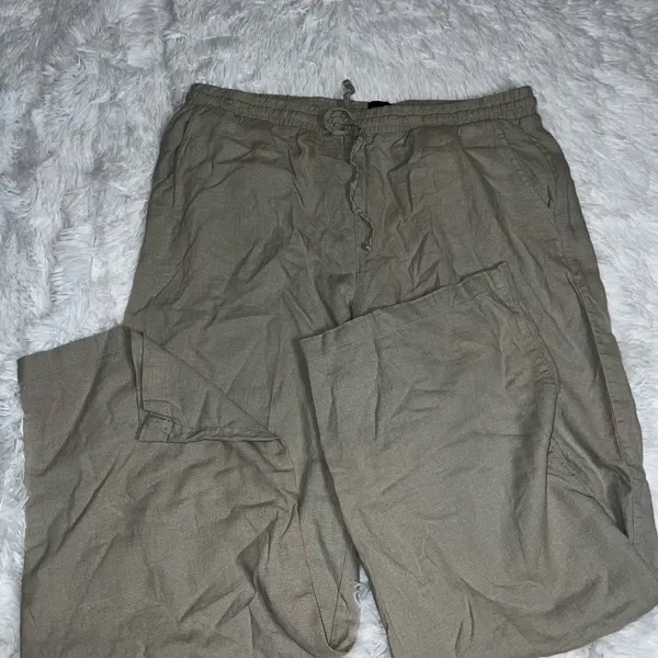 Gap 100% Linen Blend Flowy Khaki Pants with Pockets size Large w pockets - Image 2