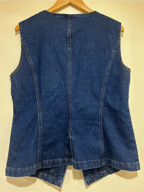 Ann Taylor Long Crew Neck Refined Denim Blue Vest Size Large - Image 4