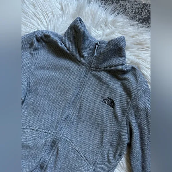 The North Face fleece jacket - Image 3