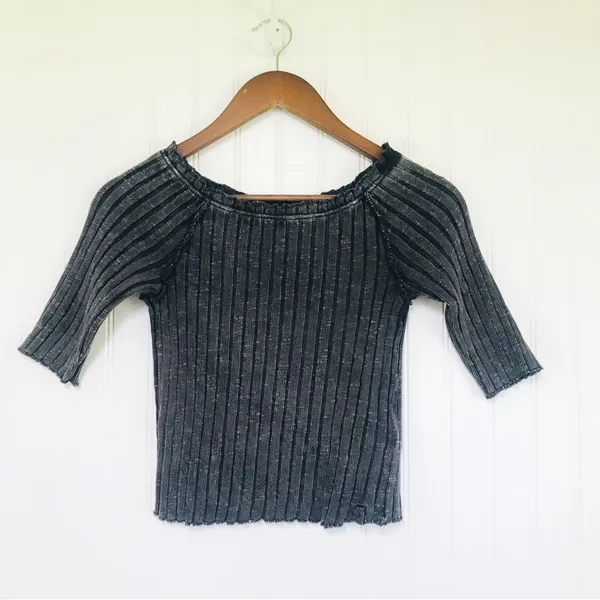 WE THE FREE Meant To Be Black Ribbed Cropped Short Sleeve Tee Top Medium New‎ - Image 2