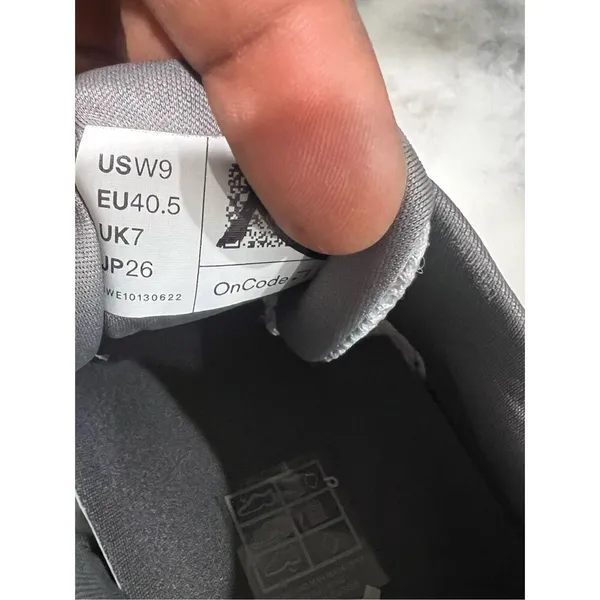 On Running CloudTec Women’s Shoes Size 9 White Gray Lightweight Swiss Sneakers - Image 8