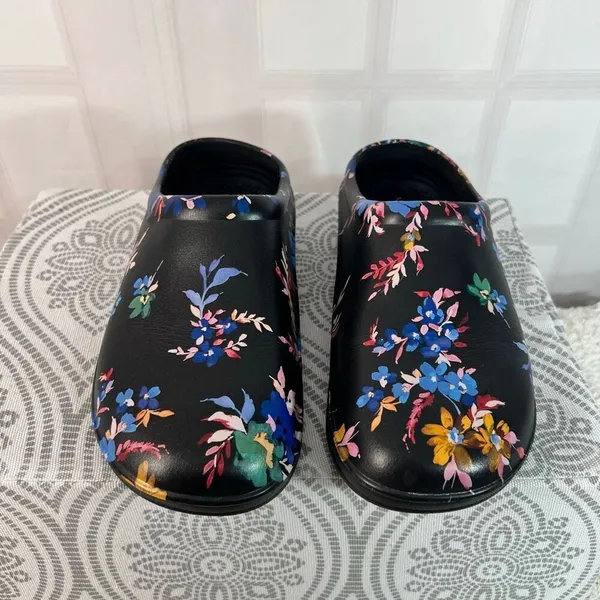 Totes Black Blue Bailey Everywear Floral Lightweight Gardening Clogs Size 10 - Image 2
