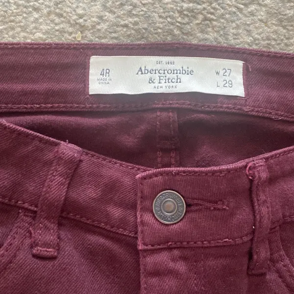 Abercrombie maroon jeans - Image 8