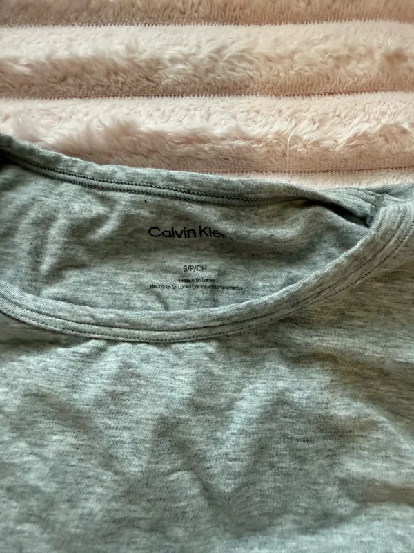Calvin Klein Lounge Set - Image 3