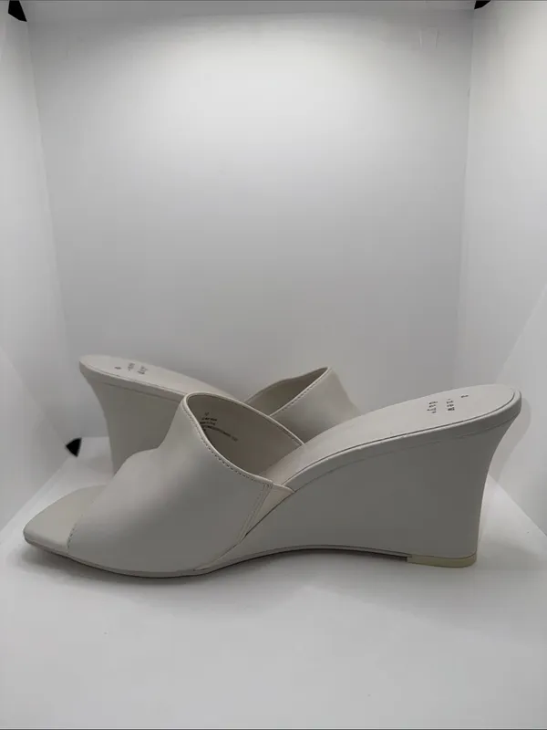 A New Day Vivi Wedge Mule Heels Women’s 10 Off-White Vegan Leather Open Toe - Image 3