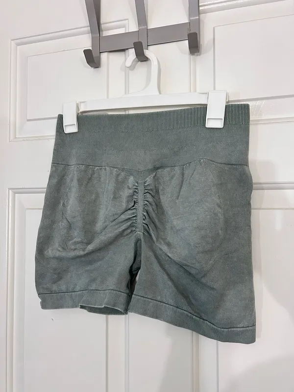 Yeoreo Amazon Shorts Workout - Image 2