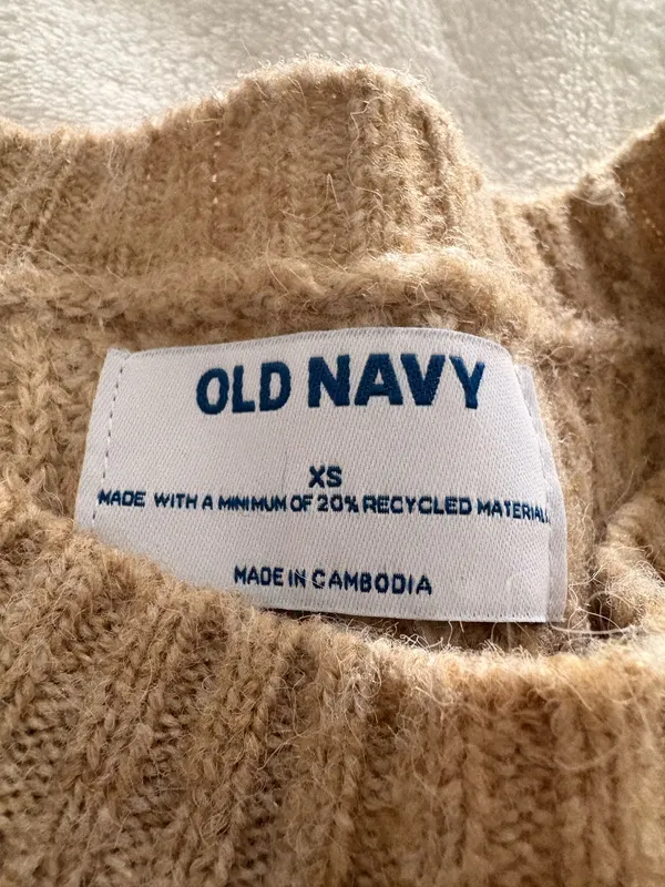 Old Navy Tan Sweater - Image 3