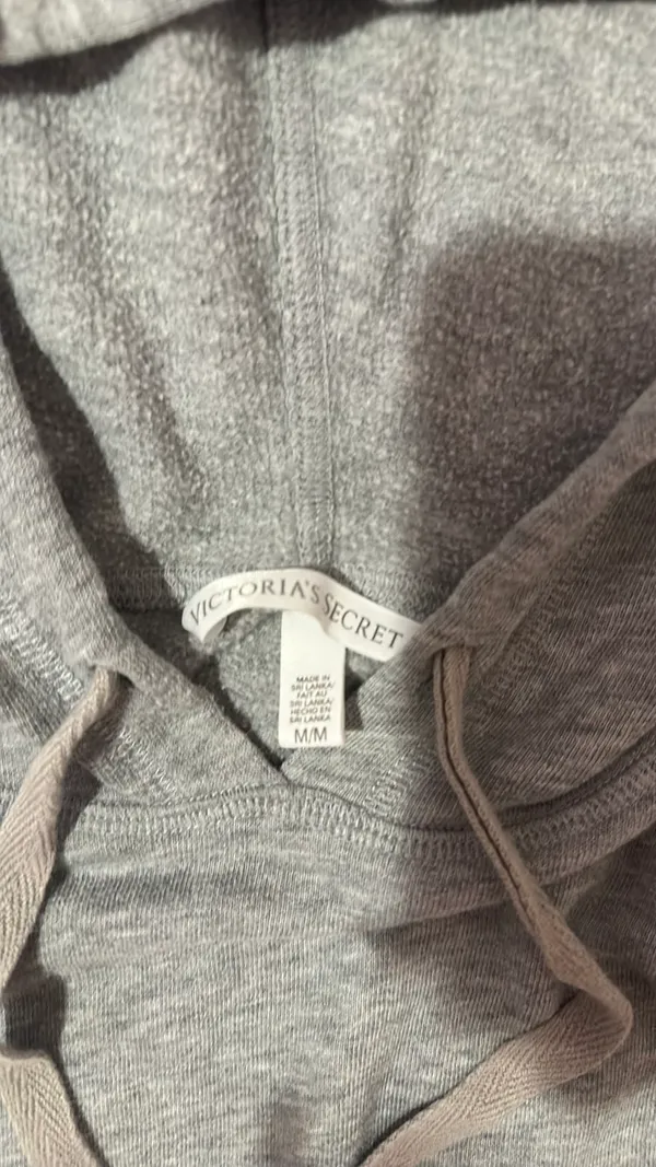 Victoria's Secret Cropped Sweater - Image 2
