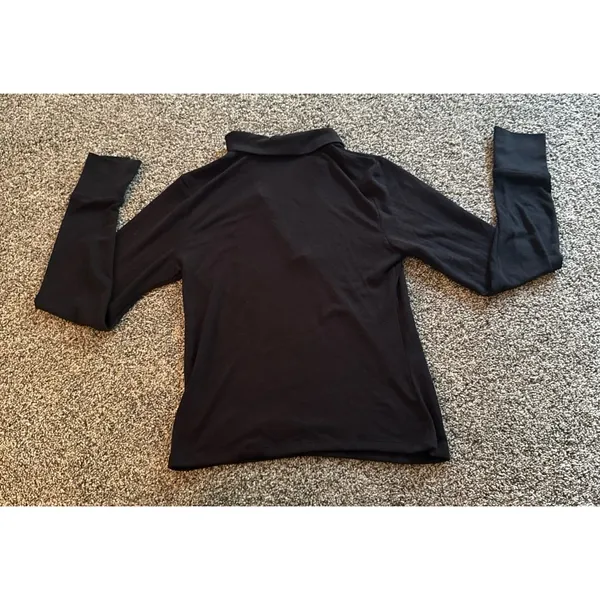 Old Navy Women's Black Split-Neck Long Sleeve Pullover Tee Size Small - Image 6